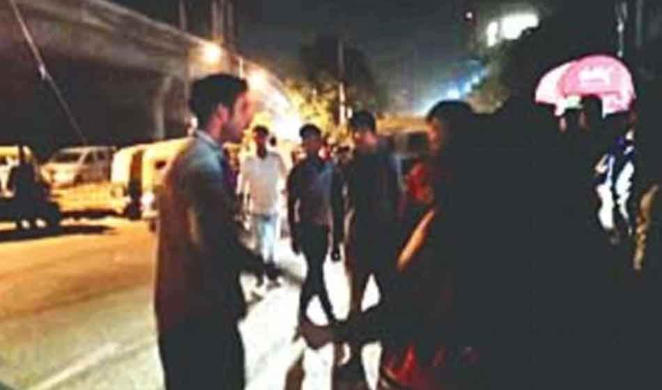 women sexually harassed and molested by reveller in gurugram