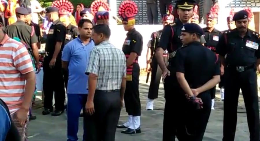 martyr jeet bahadur cremation with army honor