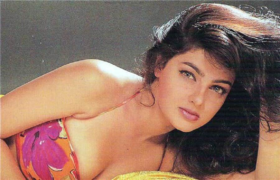 topless photoshoot made mamta kulkarni as superstar but drug destroy her career
