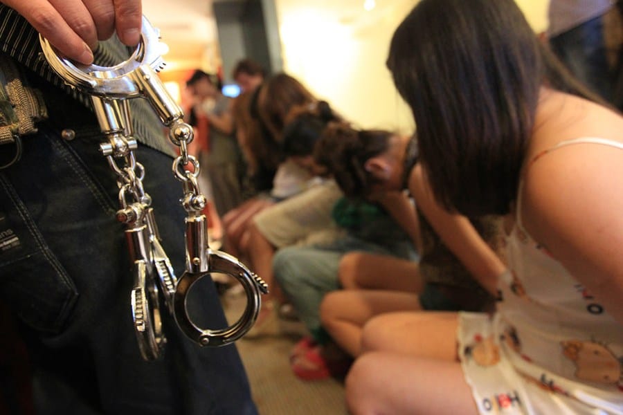 Police raid on hotel, youth found in objectionable condition in jaipur