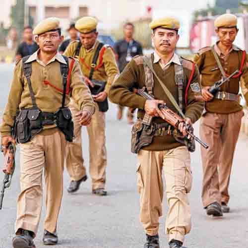 vacancies for 12th passed in police 22000 salary