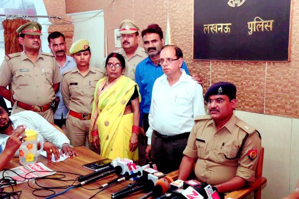 husband wife arrested in fraud in the name of medical admission