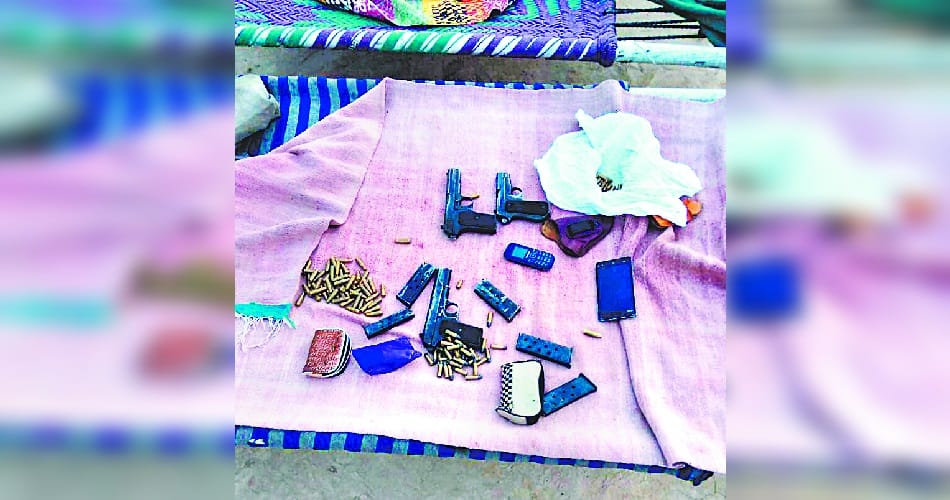  family of gangster raised question on dabwali encounter