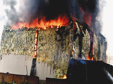 Fire in the under construction cold store 