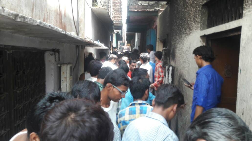 man burnt alive in agra after fire in shoe factory