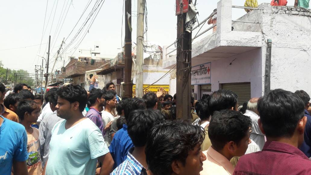 in agra illegal storage of inflammable chemical was going on