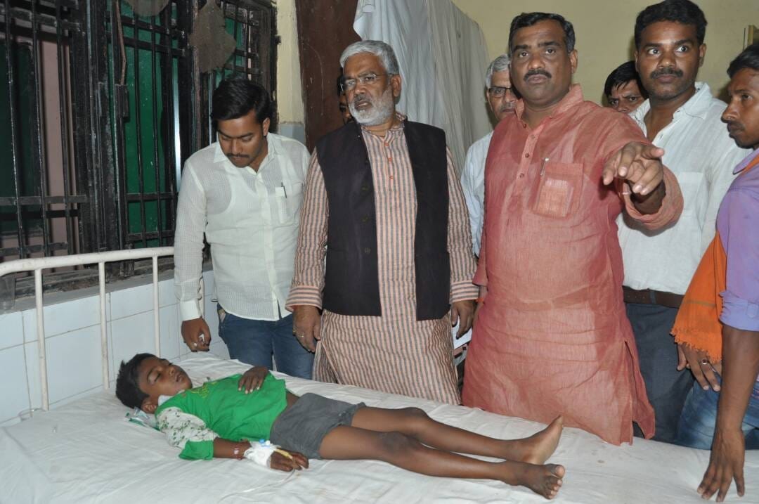 Jaunpur Bus accident Assistance of five lakhs to the deceased dependents