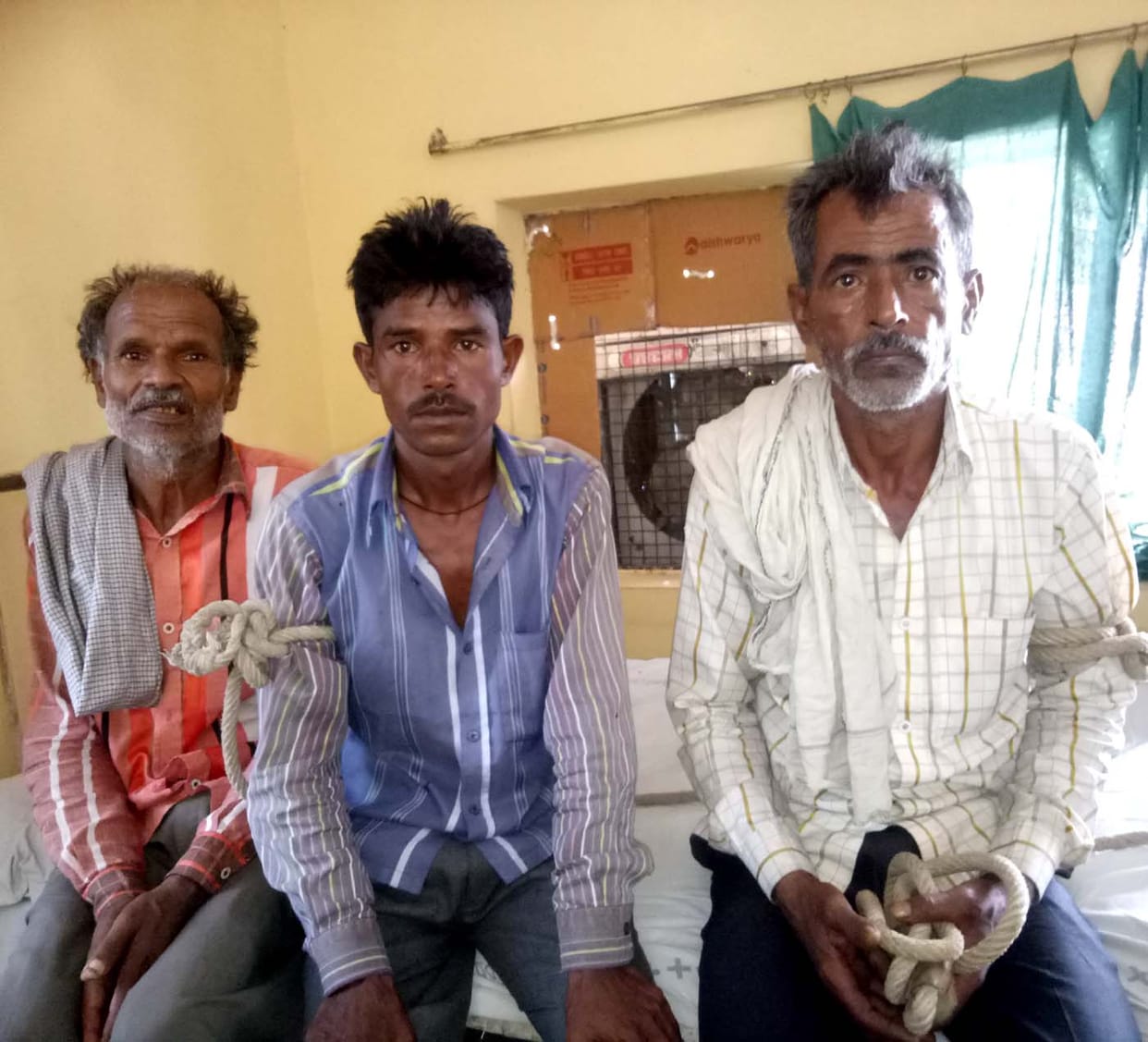 Murder was slaughtered in the Ganges, the remains of the little mahant Name