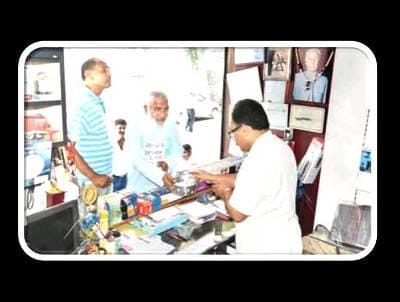 men beg on streets for luxurious lifestyle of netas