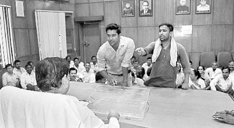 Ruckus at Bareilly College for Wood