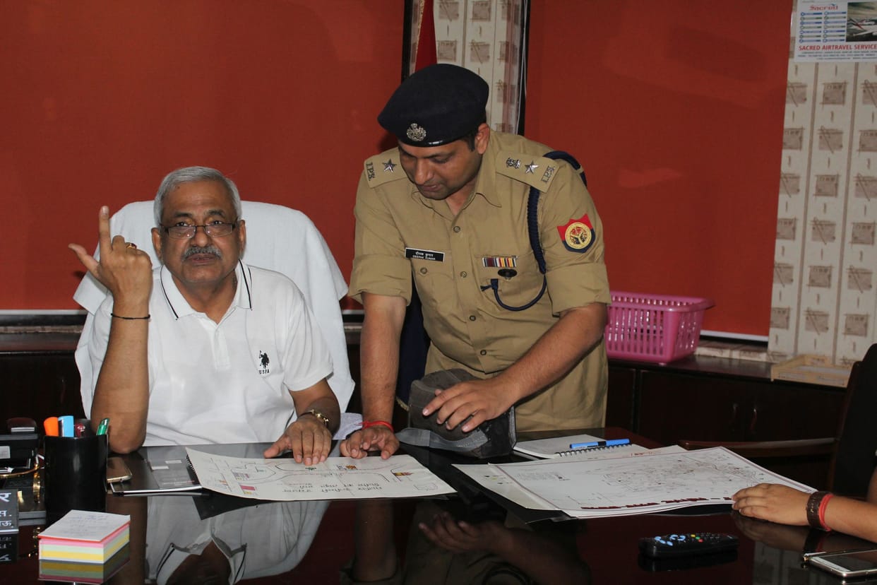  DGP sulkhan singh inspects preprations of law and order before ramzan procession.