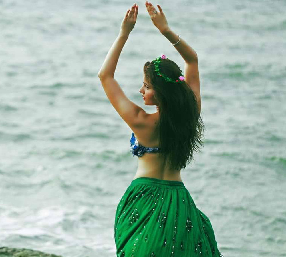 Rubina Dilaik looks every inch of a DIVA in these PICS clicked by her BOYFRIEND