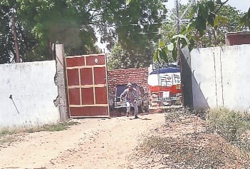 Oil theft in police protection