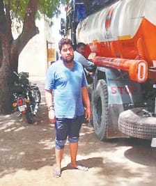Oil theft in police protection