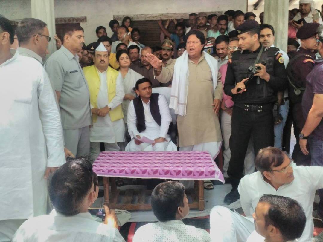 in agra akhilesh yadav said president election will be contested by common consensus  