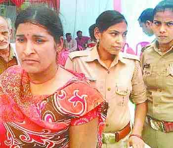 SP City and MLA in Knoxonk front of the incharge minister