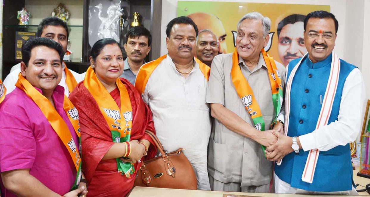bjp trying to make delhi local body similar to delhi government 