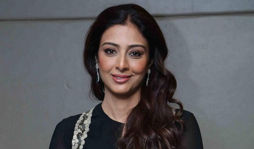 sriram raghavan next film with tabu-ayushmann-khurrana titled-mud-mud-ke-na-dekh