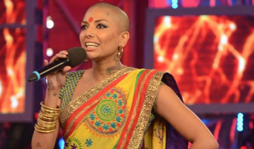 bigg boss ex contestant diandra-soares-clarifies-her-post-targeting-katrina-kaif