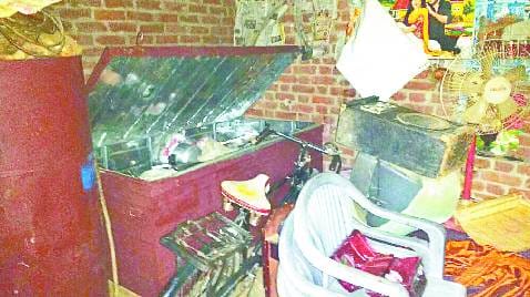 Break the house locks in Vasant Vihar and fly 50 thousand