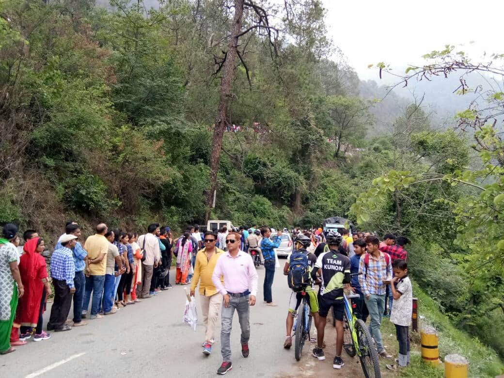 huge rush in kainchi dham mela