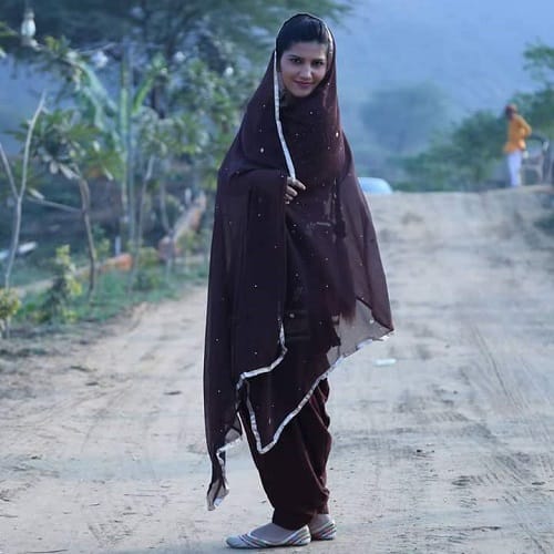 Dancer Sapna Chaudhary, such a headlining, read these 10 big things related to them ...