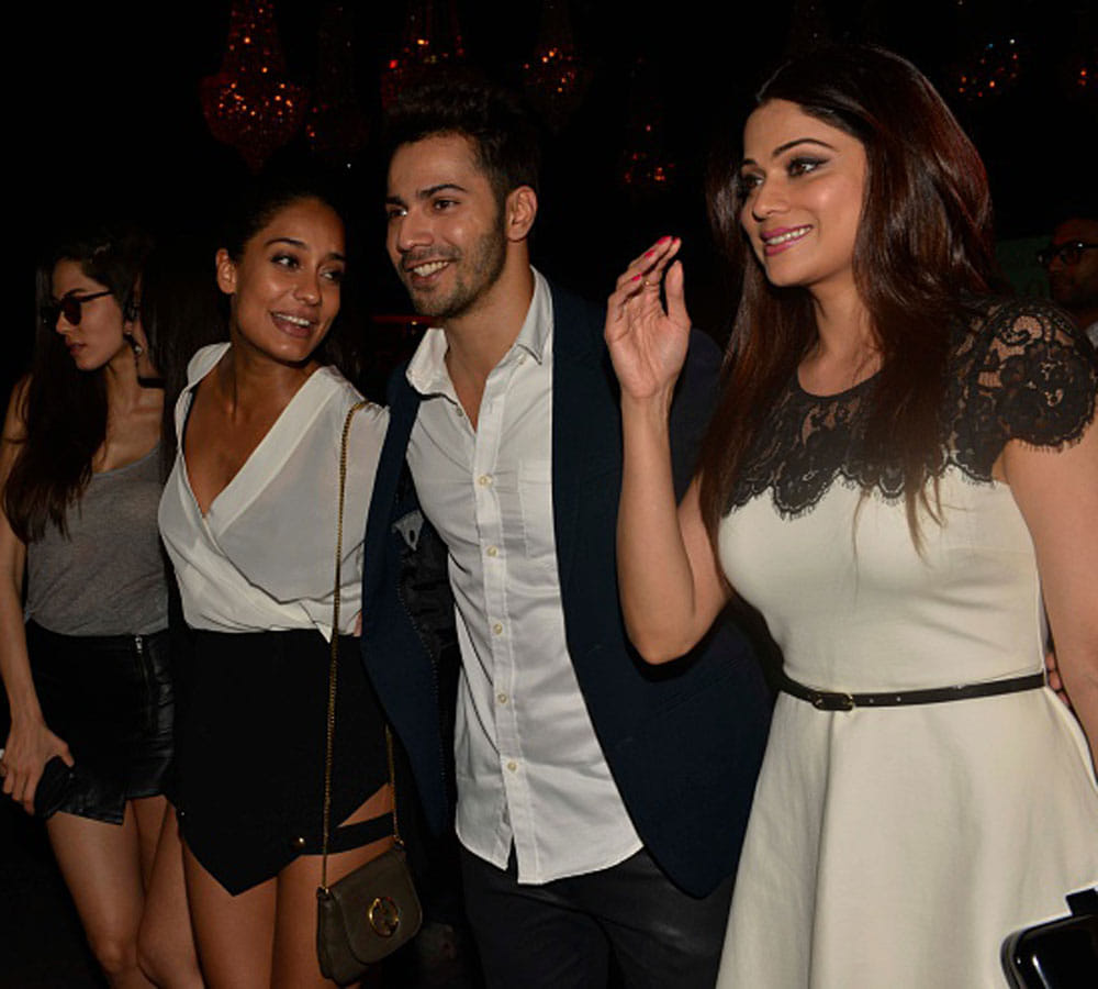 lisa haydon birthday special story varun dhawan was mad in her love