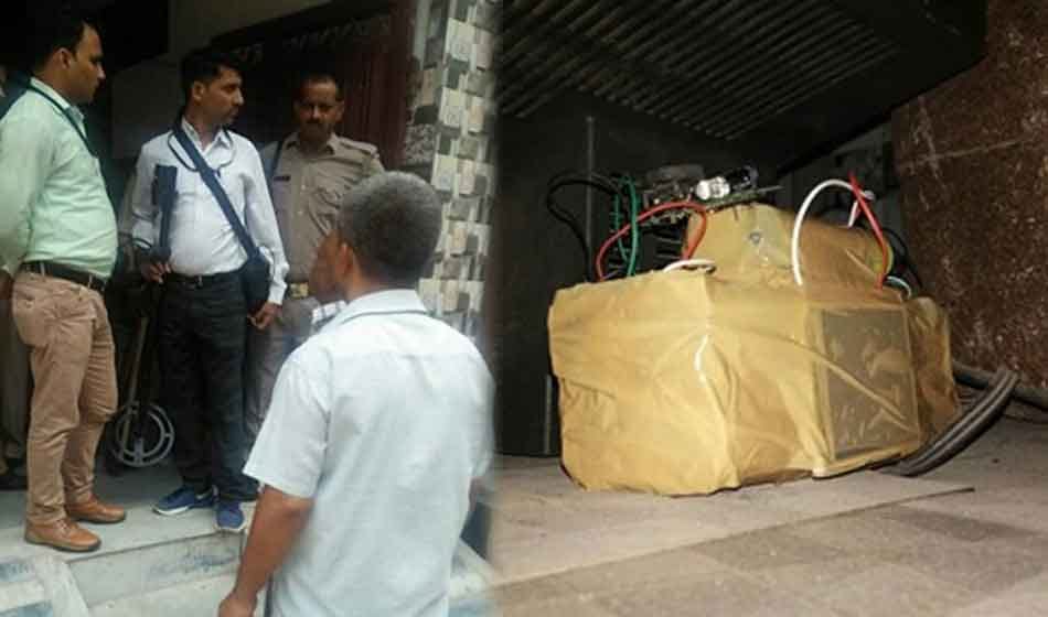 noida family found bomb in house, police and anti bomb squad on the spot