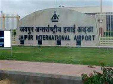 jet airways flight emergency landing in jaipur