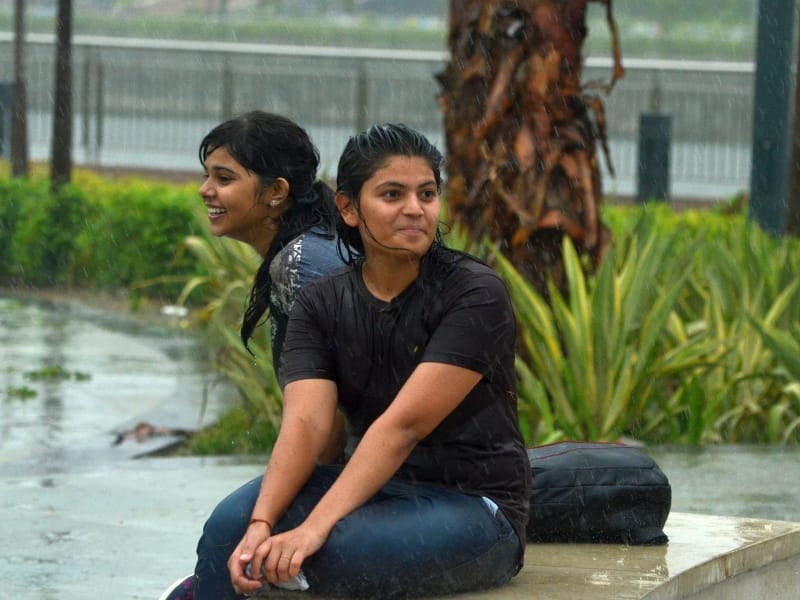  rain changes weather in lucknow.