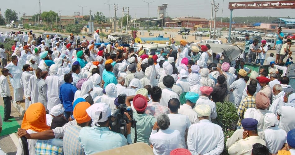 After Madhya Pradesh, Haryana farmers block NH 1