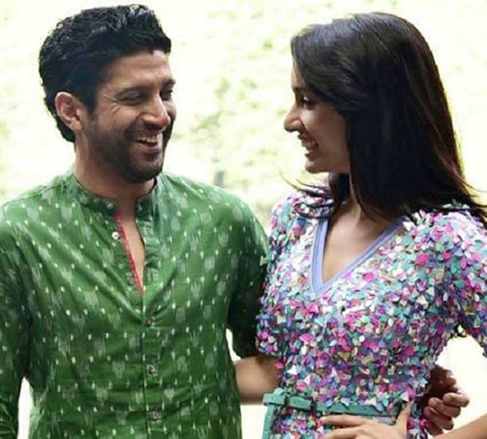 Farhan Akhtar Praises Haseena Parkar Teaser Shraddha Kapoor Replies With Love Emoji