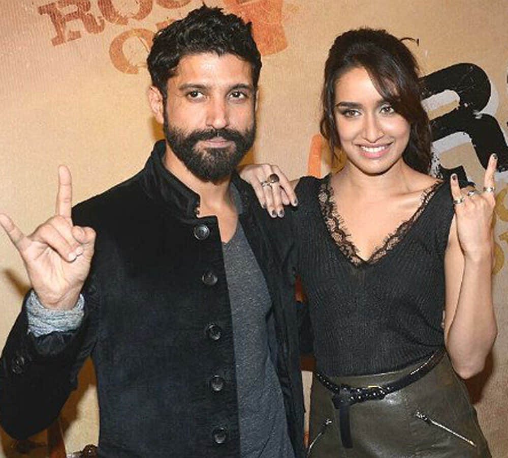 actress shraddha kapoor refuses to work with ex boyfriend farhan akhtar