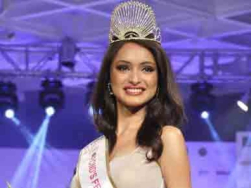 ten days marriage of this famous indian model 