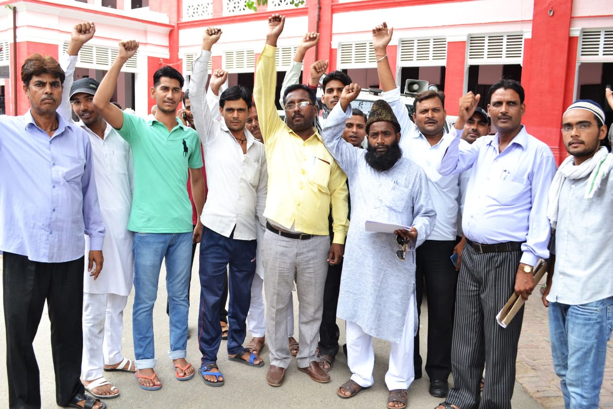 Demonstration against irregularities in bodies