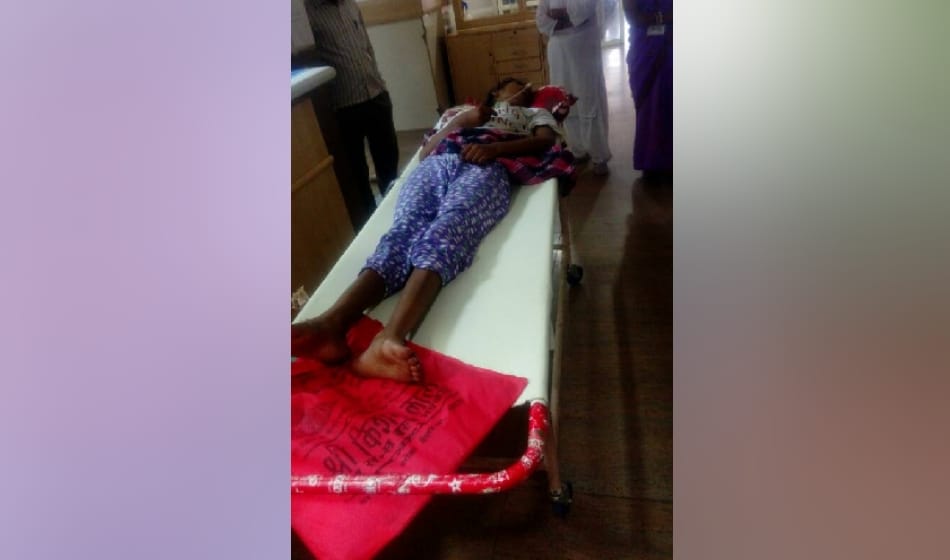  minor girl thrown from roof for opposing teasing