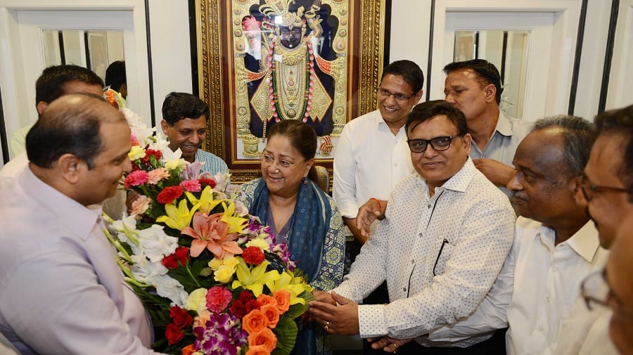 jaipur to become a biggest hub of gem stone after slight change in gst