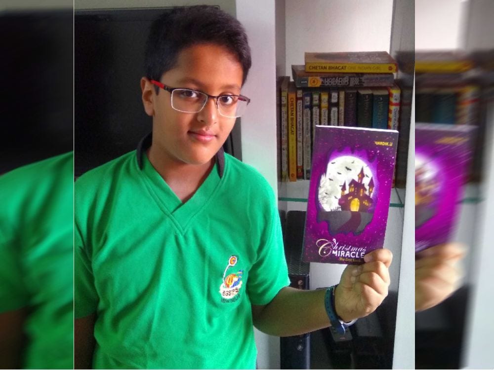 ten years old Hardik wrote A Christmas Miracle novel in english 