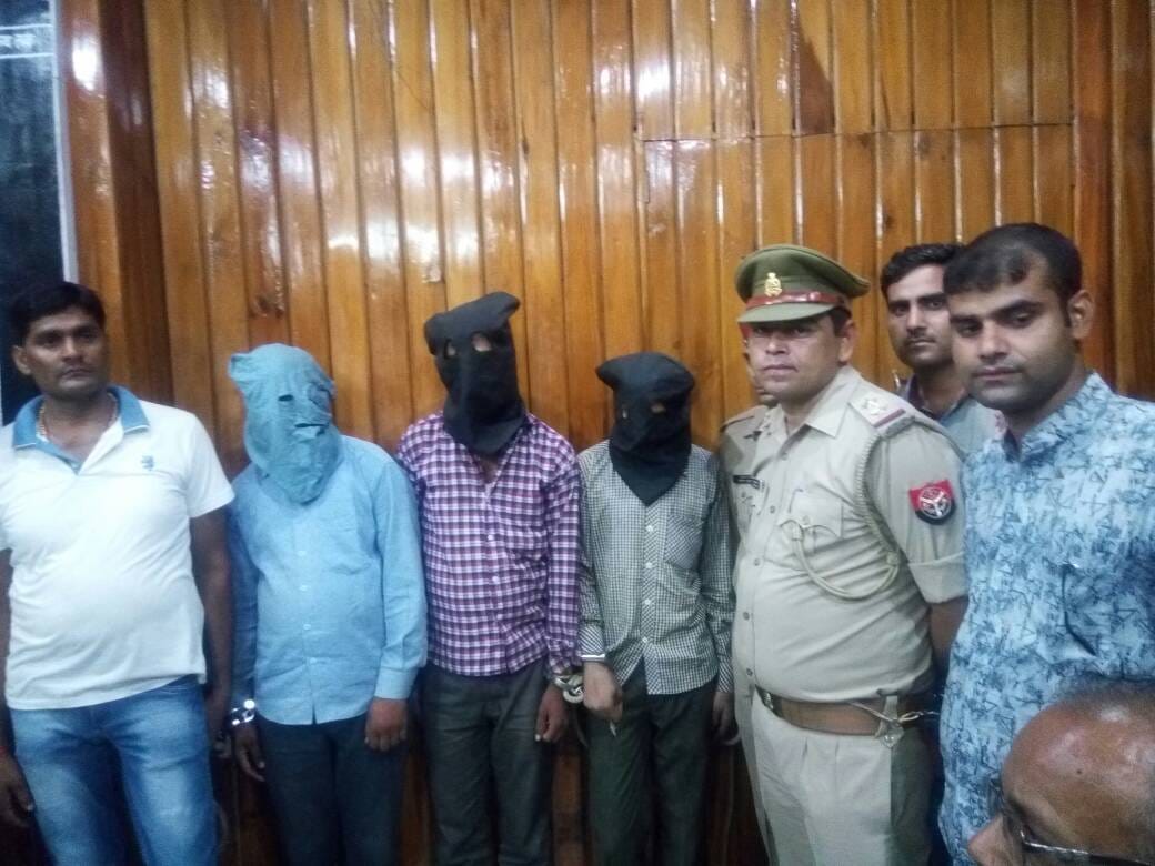 police arrested only members of gang involved in mainpuri saraf murder  
