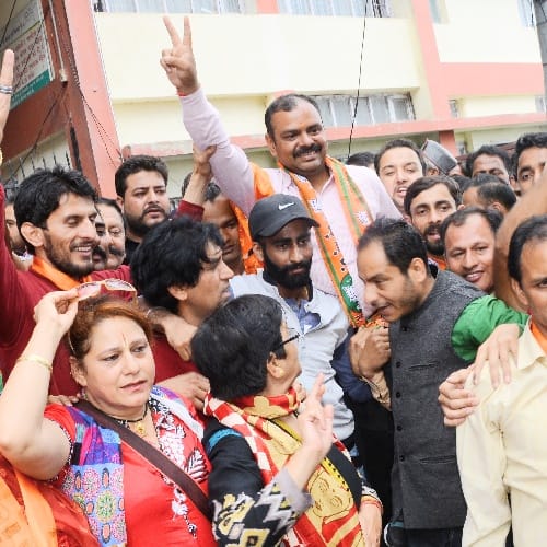 BJP Celebration after Shimla Municipal Corporation Election Results
