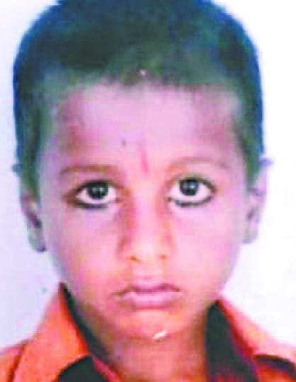 Truck crushes boy, death
