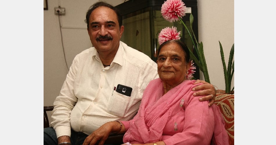 Fathers day special, Dr gajendea dewan mother story