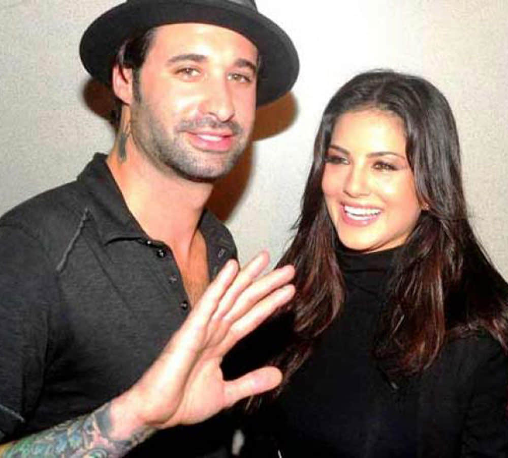 Sunny Leone Shares A Passionate Kiss With Hubby Daniel Weber on istagram