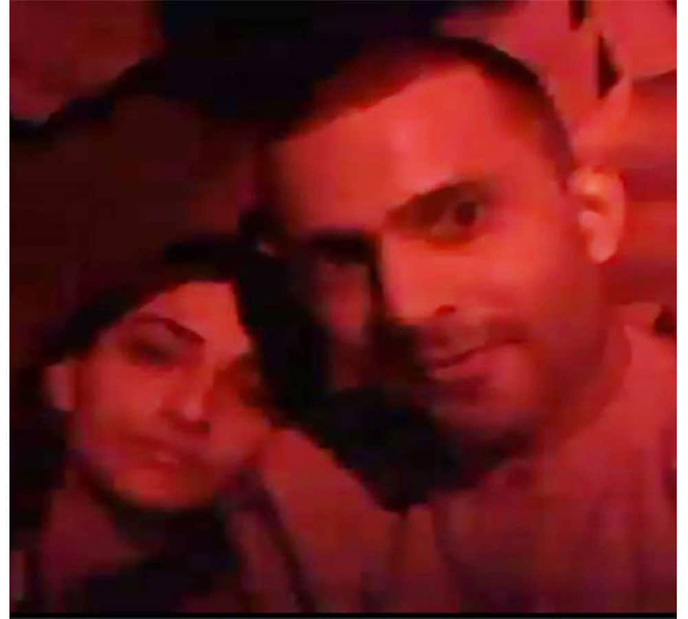 Sonam Kapoor & Boyfriend Anand Ahuja Get COZY At A Nightclub photo viral