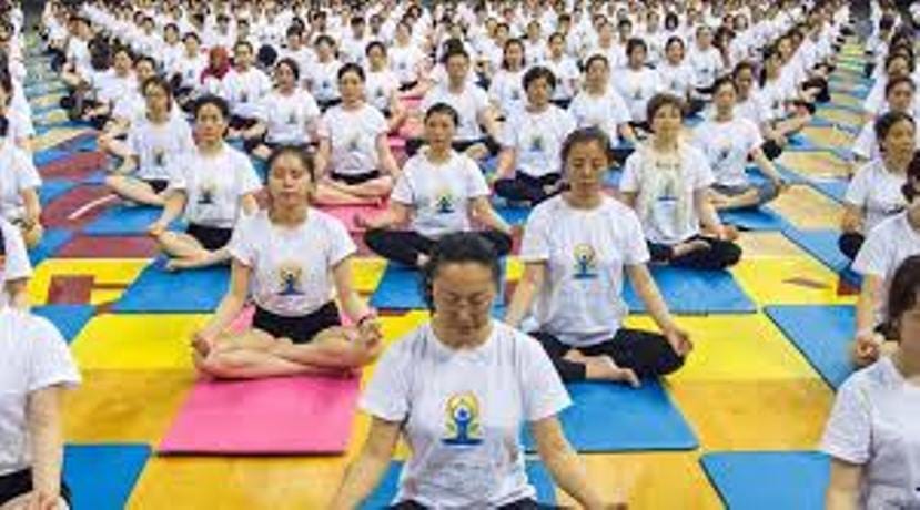 Pics: Yoga practicing in these cities of the world before International Yoga Day