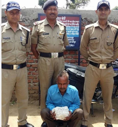  1.6 kg of grazing recovered from bike rider