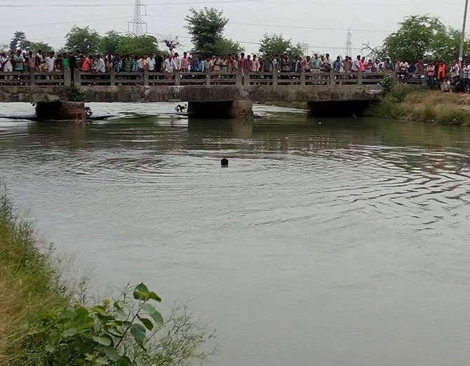 three people died in car accident, karnal news