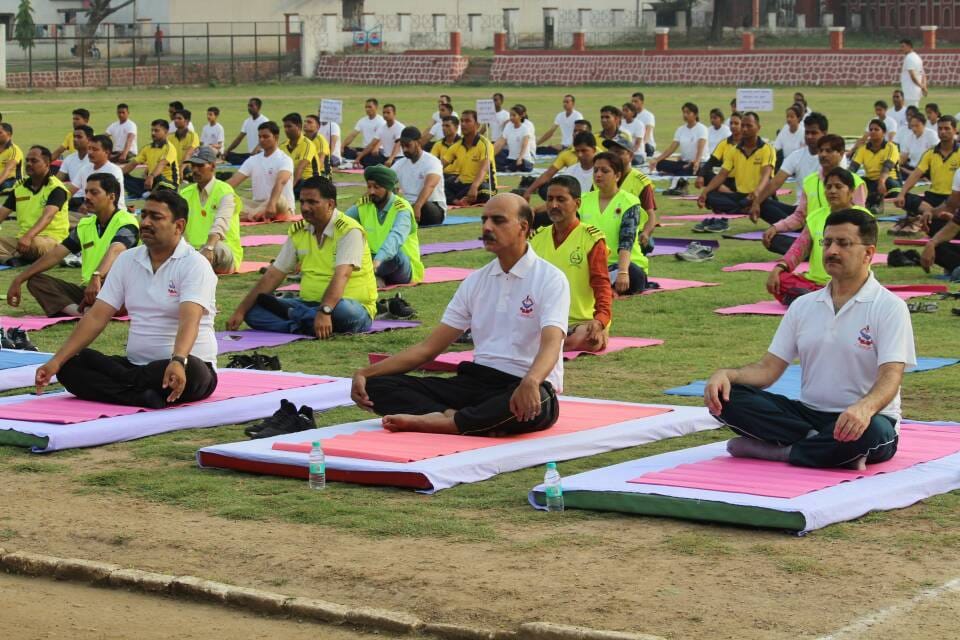 uttarakhand police walk for yoga
