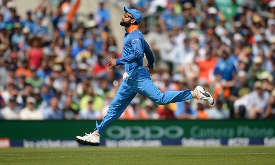 Team india captain Virat Kohli earns much amount per Instagram post