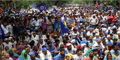 'Ravan' mother arrived at Jantar-Mantar in Delhi, these are special things ...